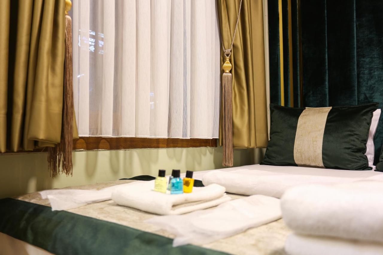 Whitemoon Hotel Suites Taksim Istanbul Exterior photo