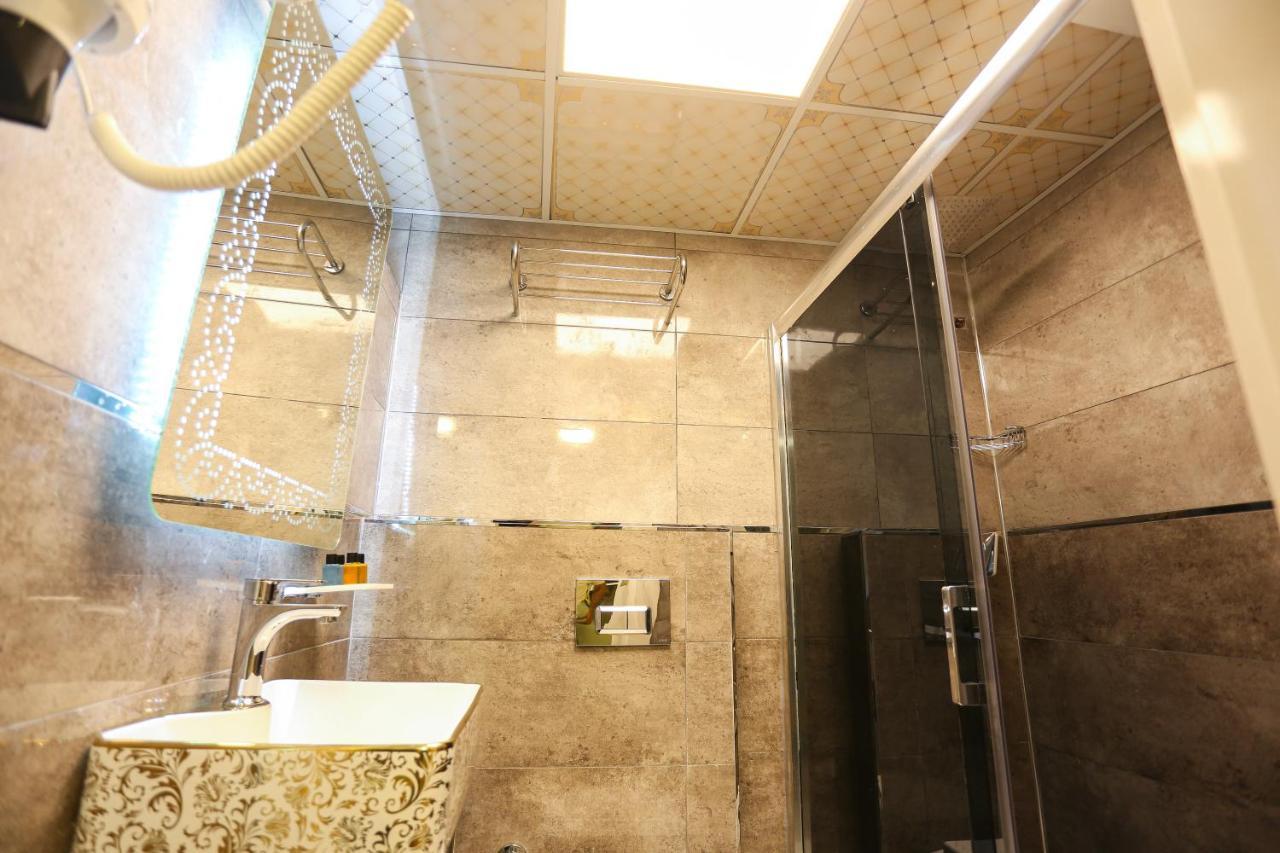 Whitemoon Hotel Suites Taksim Istanbul Exterior photo